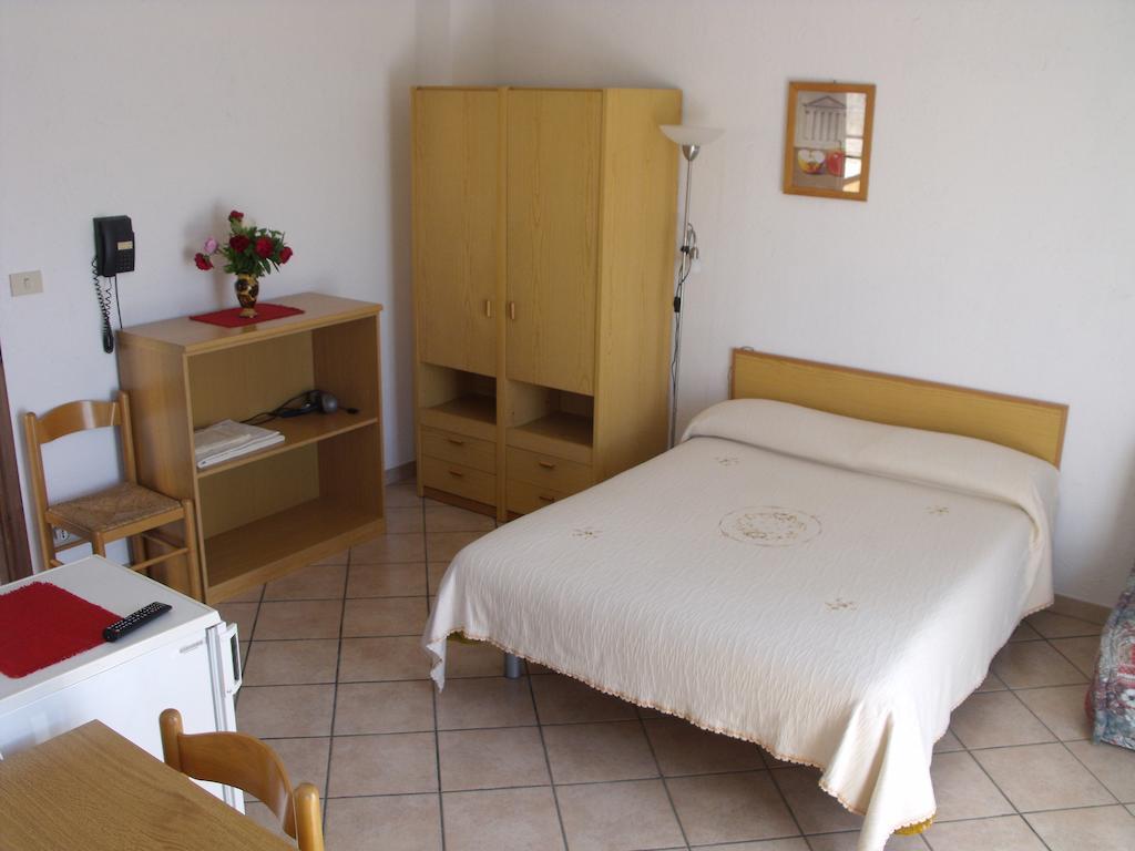 Agriturismo Gli Ulivi Гарленда Стая снимка