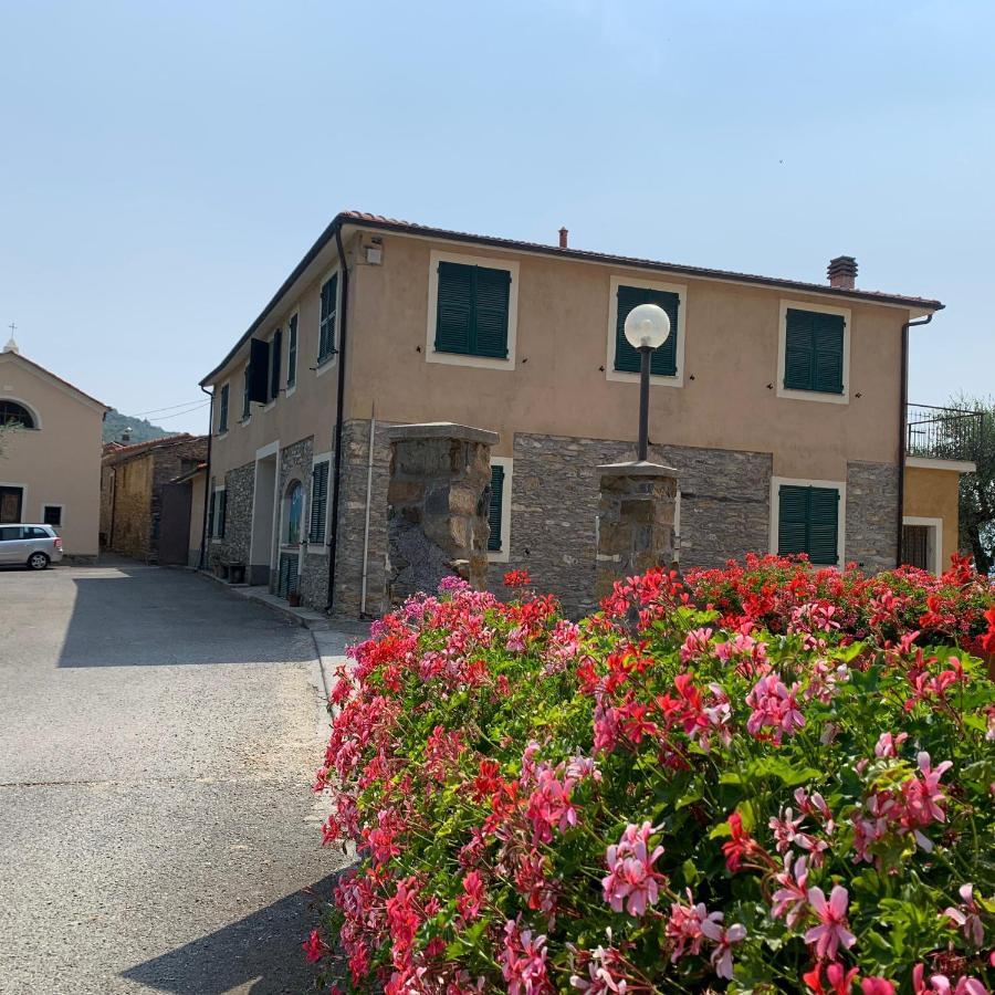 Agriturismo Gli Ulivi Гарленда Екстериор снимка
