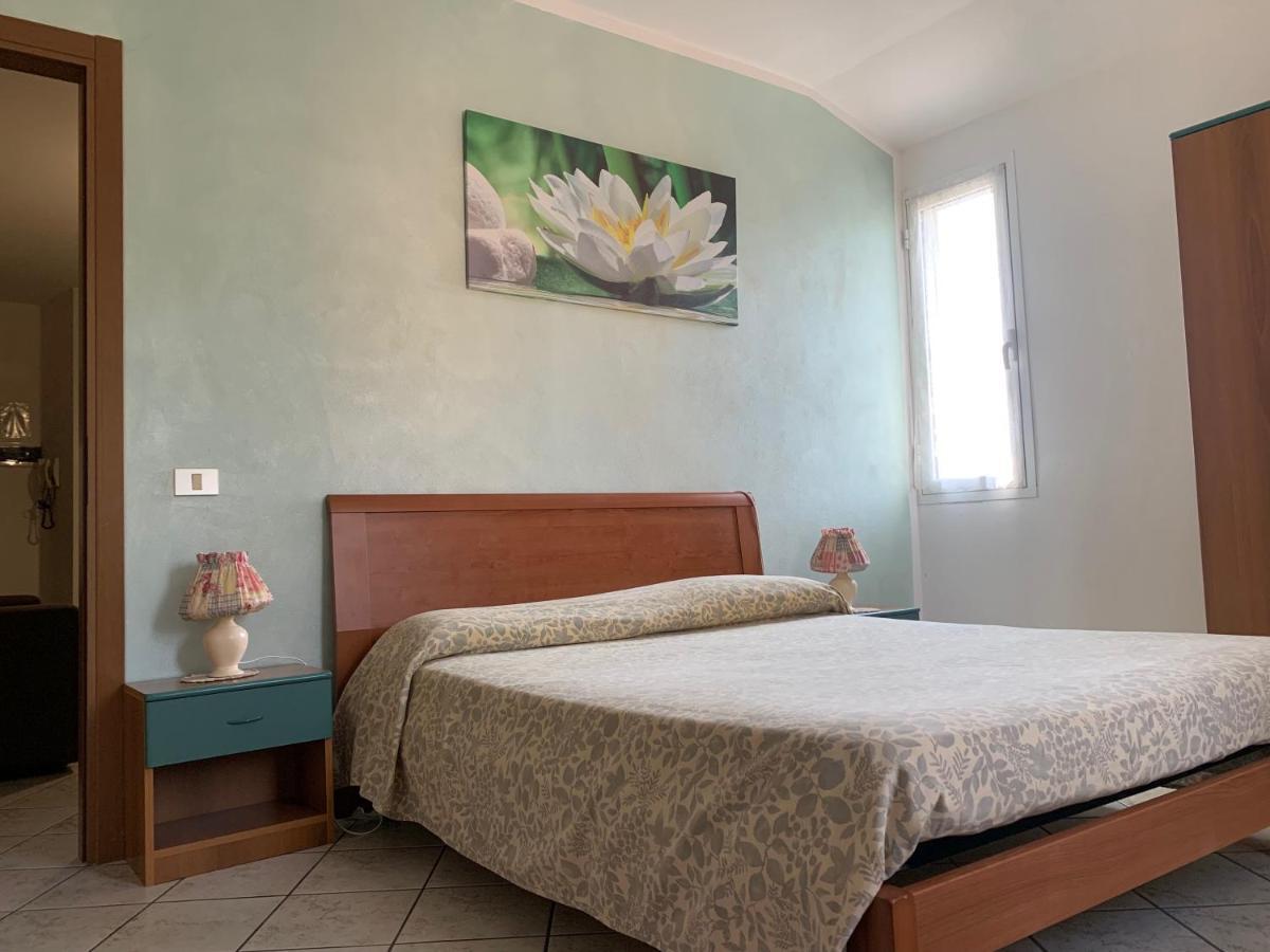 Agriturismo Gli Ulivi Гарленда Екстериор снимка